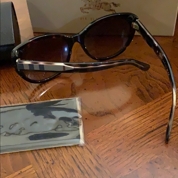 Burberry Sunglasses